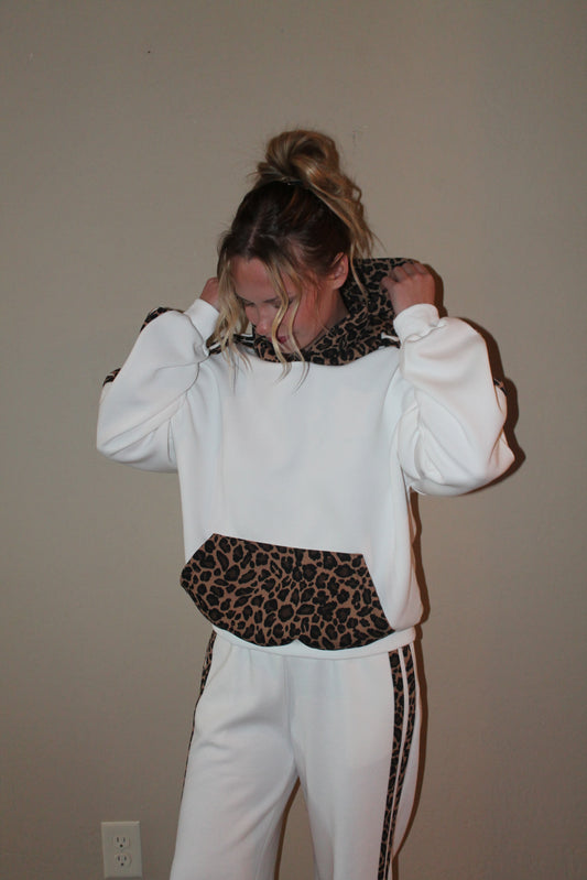 Cheetah Sweat Set